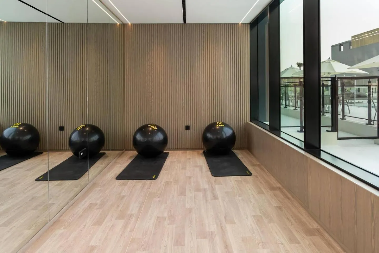 Stunning Brand New 1 Bedroom Apartment Dubai