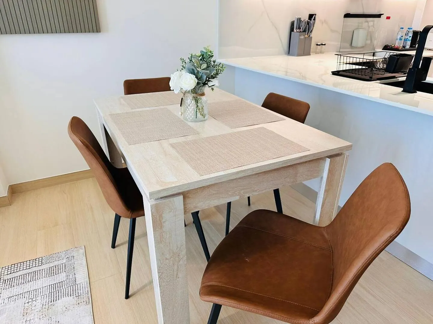 Stunning Brand New 1 Bedroom Apartment Dubai