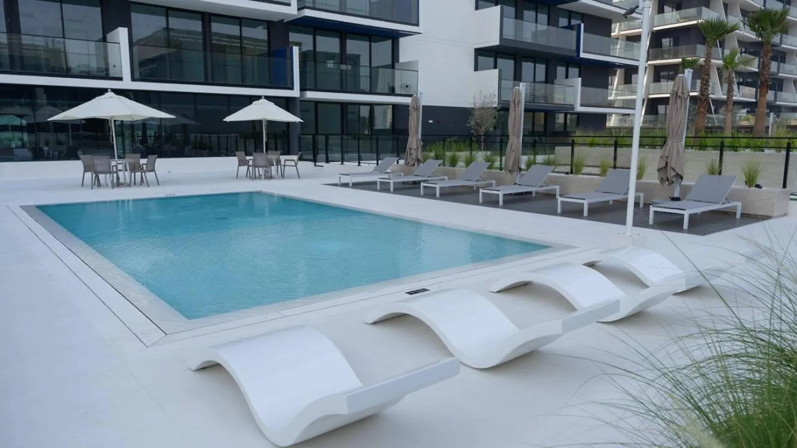 Stunning Brand New 1 Bedroom Apartment Dubai 0*,  Emirati Arabi Uniti