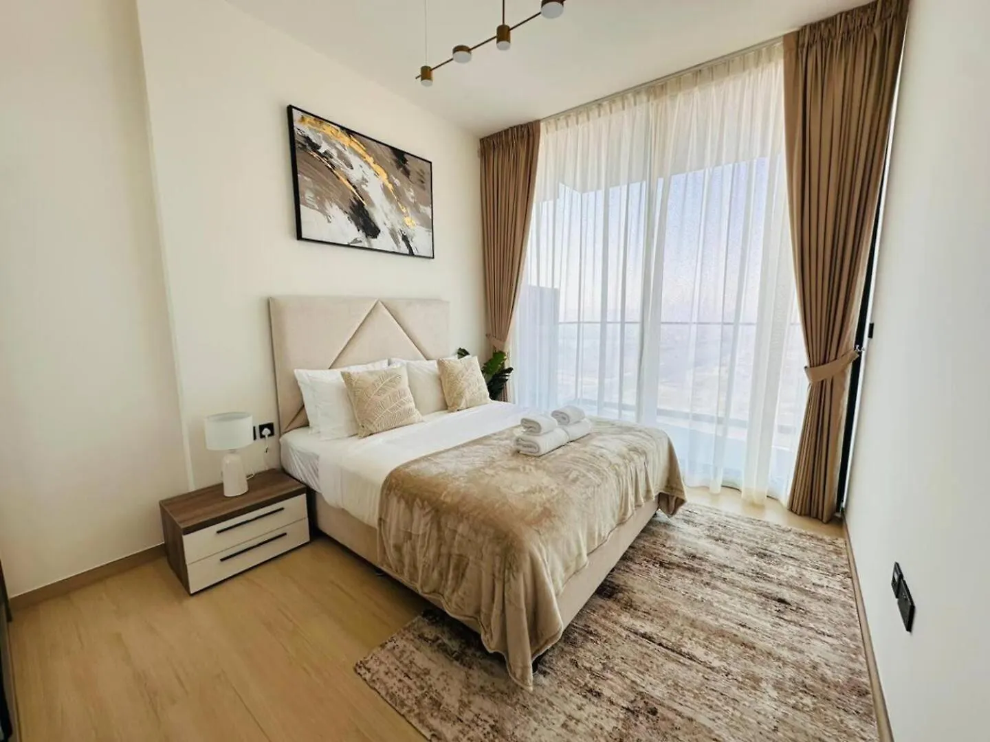 Stunning Brand New 1 Bedroom Apartment Dubai